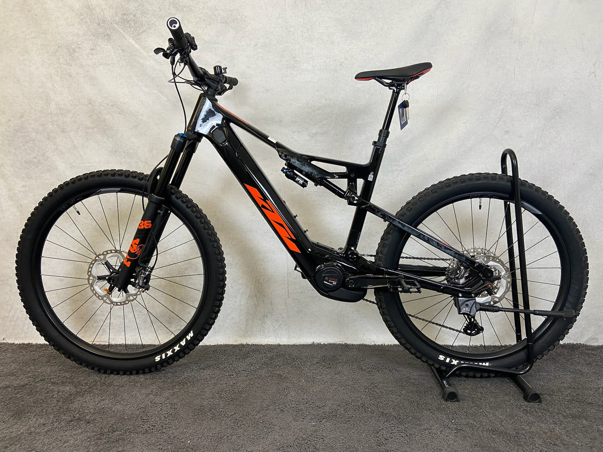 KTM MACINA KAPOHO MASTER