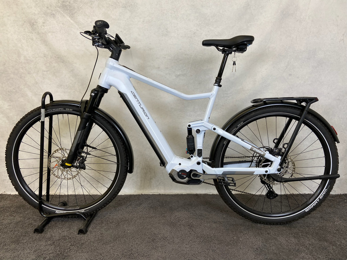 Centurion Lhasa R2700I EQ