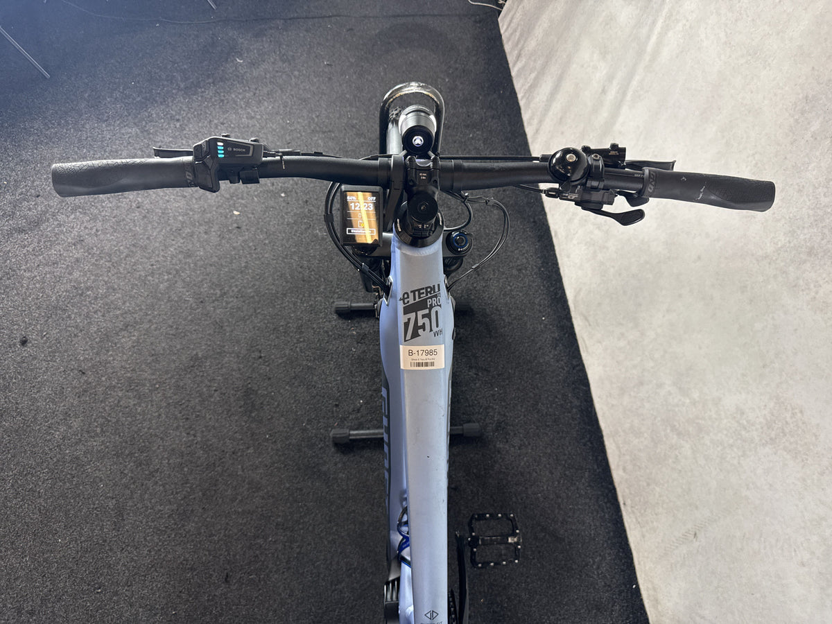 Bifoco — cockpit_fahrersicht