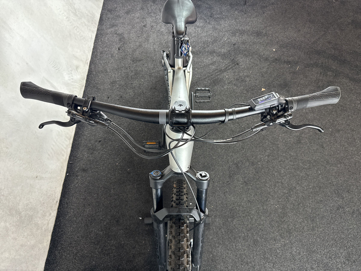 Bifoco — cockpit_von_vorne