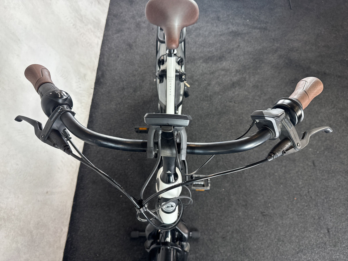 Bifoco — cockpit_von_vorne