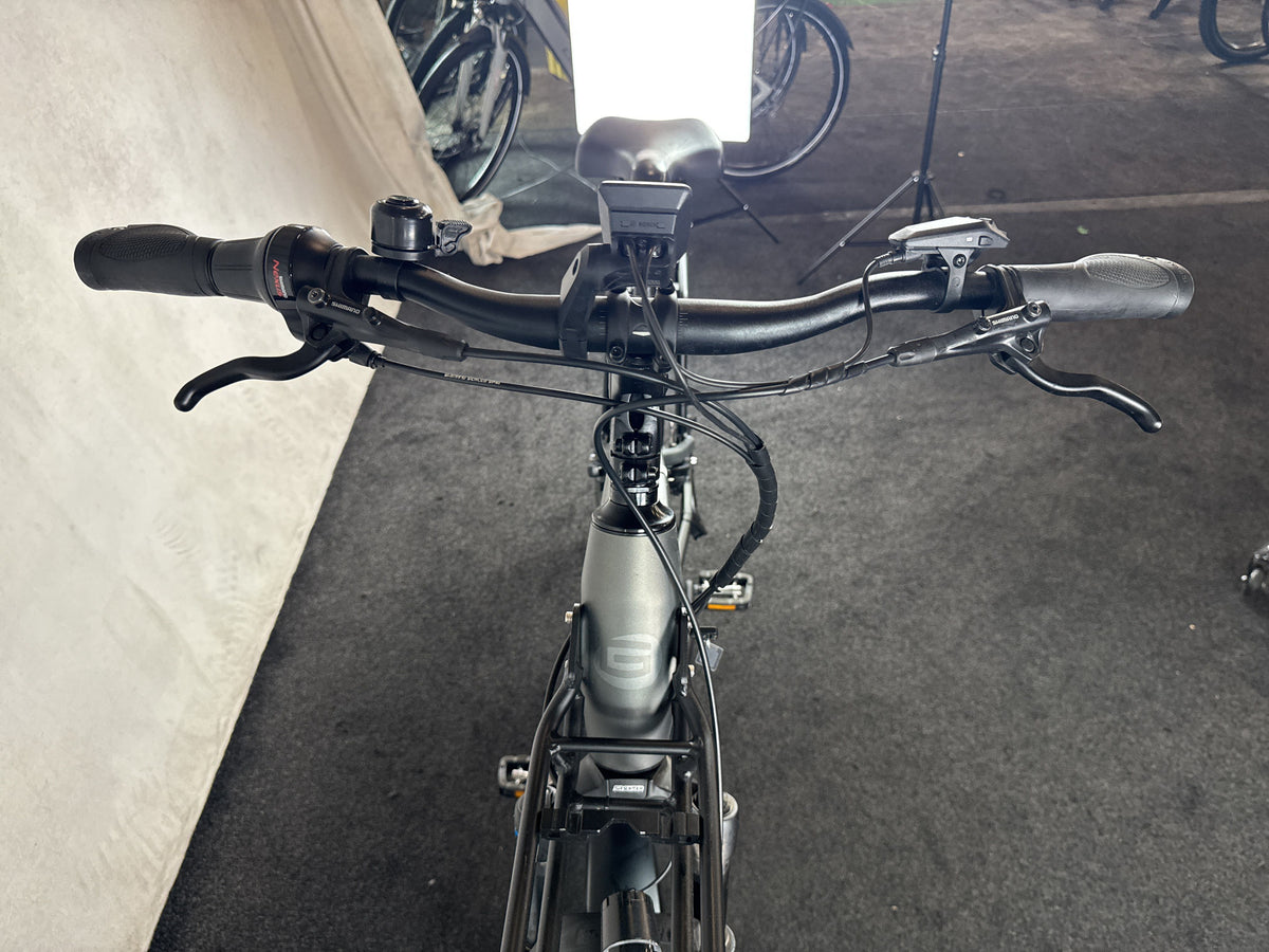 Bifoco — cockpit_von_vorne