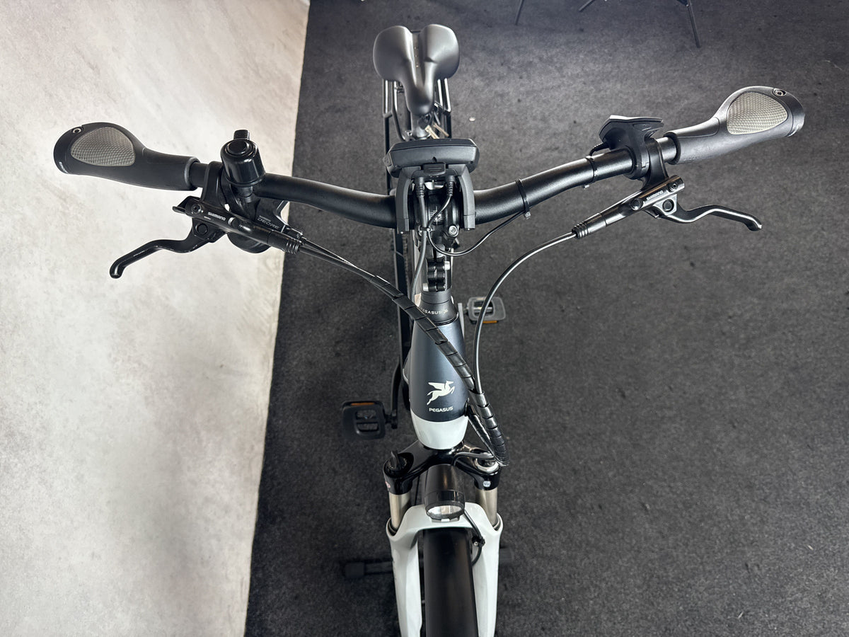 Bifoco — cockpit_von_vorne