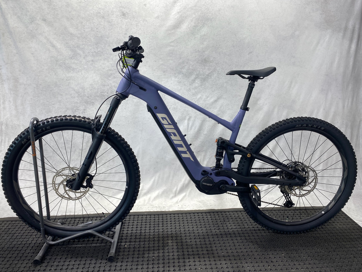 Giant Stance E+ 2