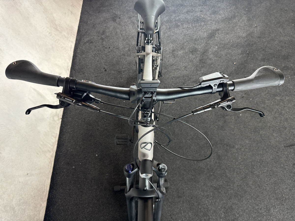 Bifoco — cockpit_von_vorne