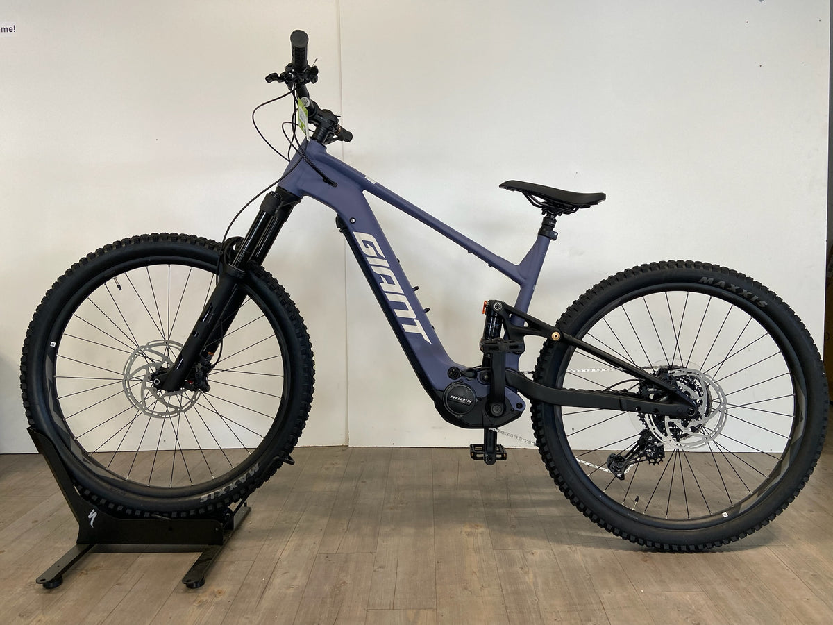 Giant Stance E+ 2