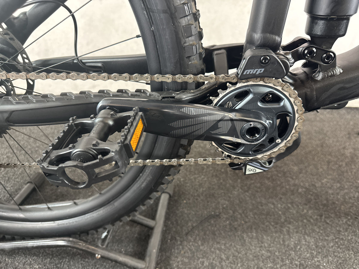 Bifoco — motor_rechts