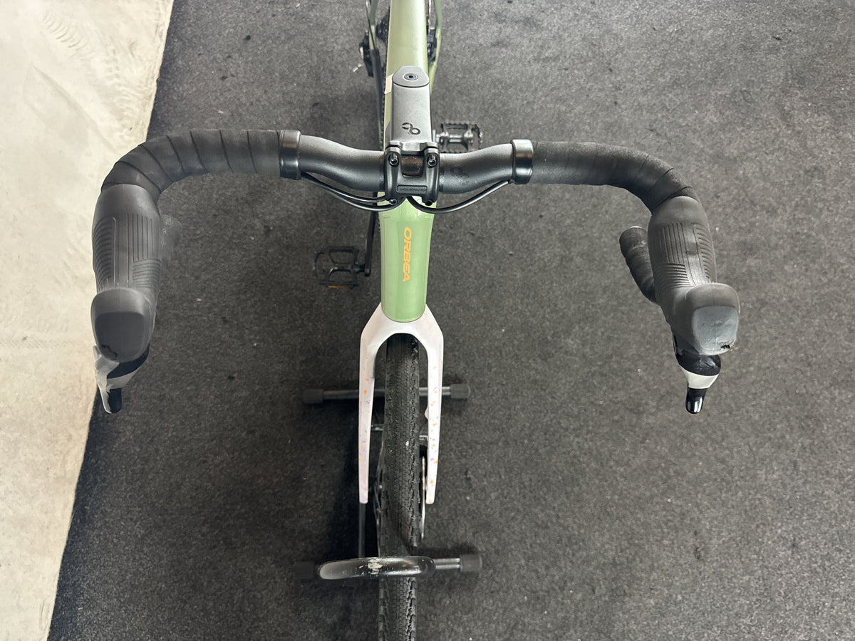Bifoco — cockpit_von_vorne