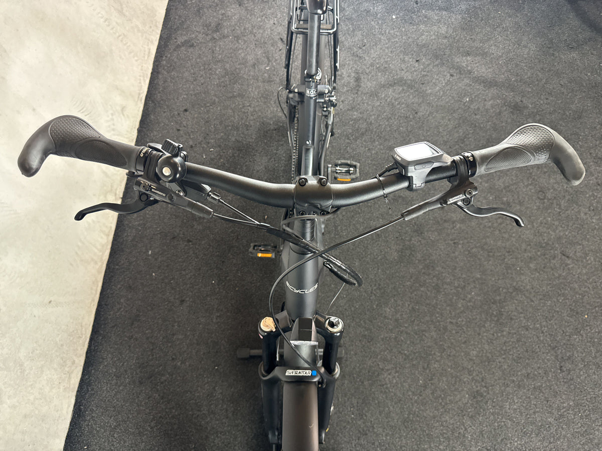 Bifoco — cockpit_von_vorne