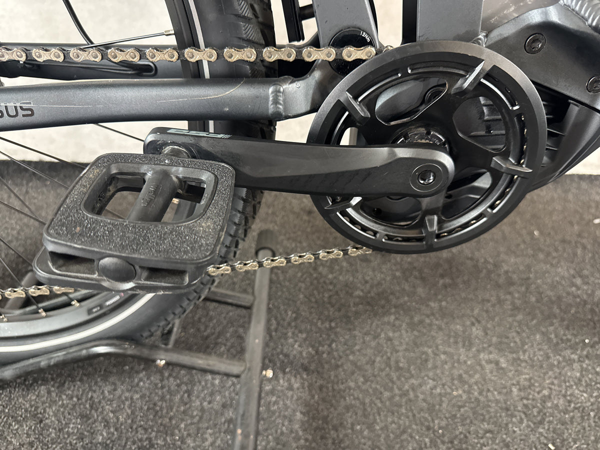 Bifoco — motor_rechts