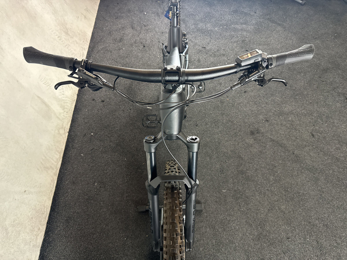 Bifoco — cockpit_von_vorne