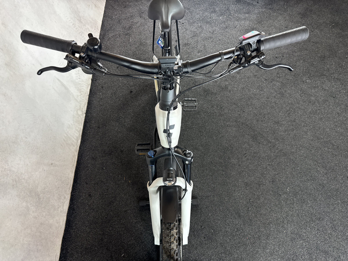 Bifoco — cockpit_von_vorne