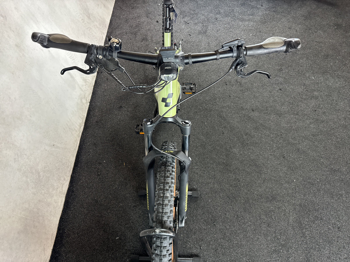 Bifoco — cockpit_von_vorne