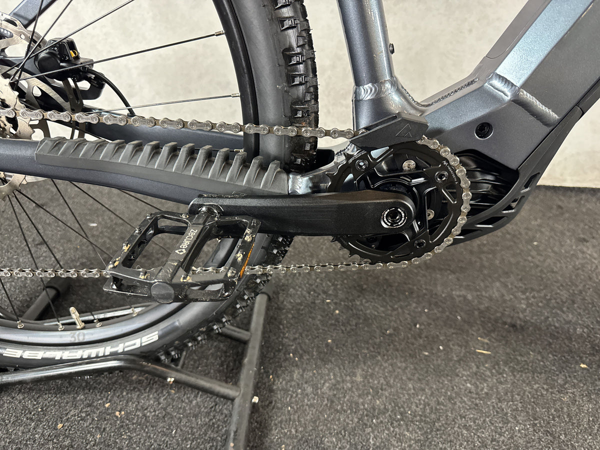 Bifoco — motor_rechts