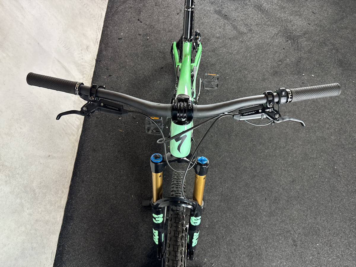 Bifoco — cockpit_von_vorne