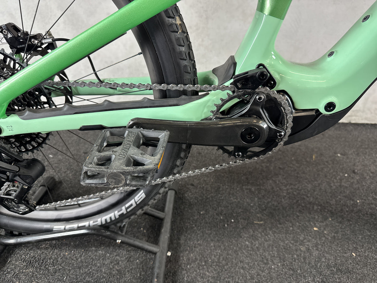 Bifoco — motor_rechts