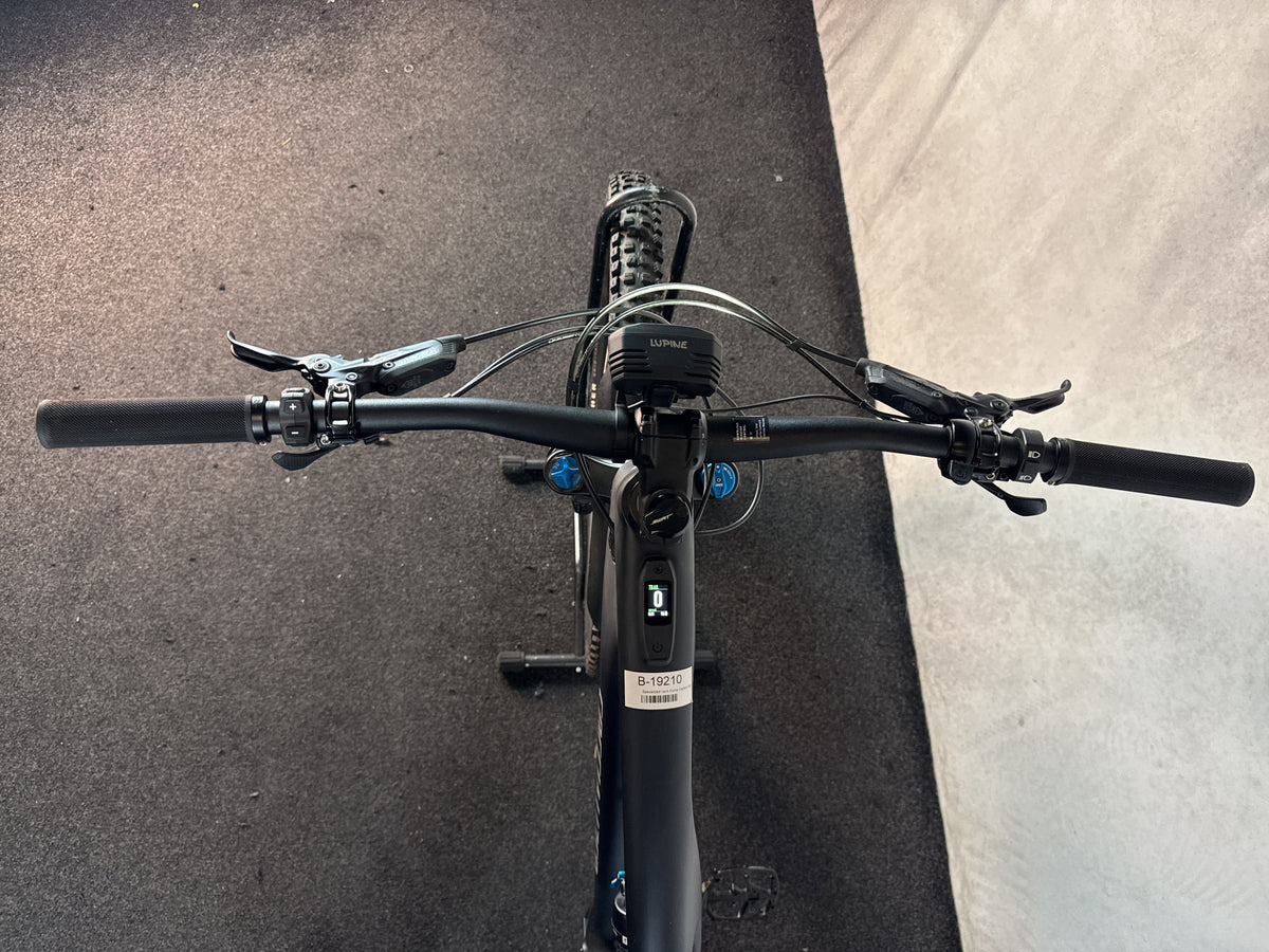 Bifoco — cockpit_fahrersicht