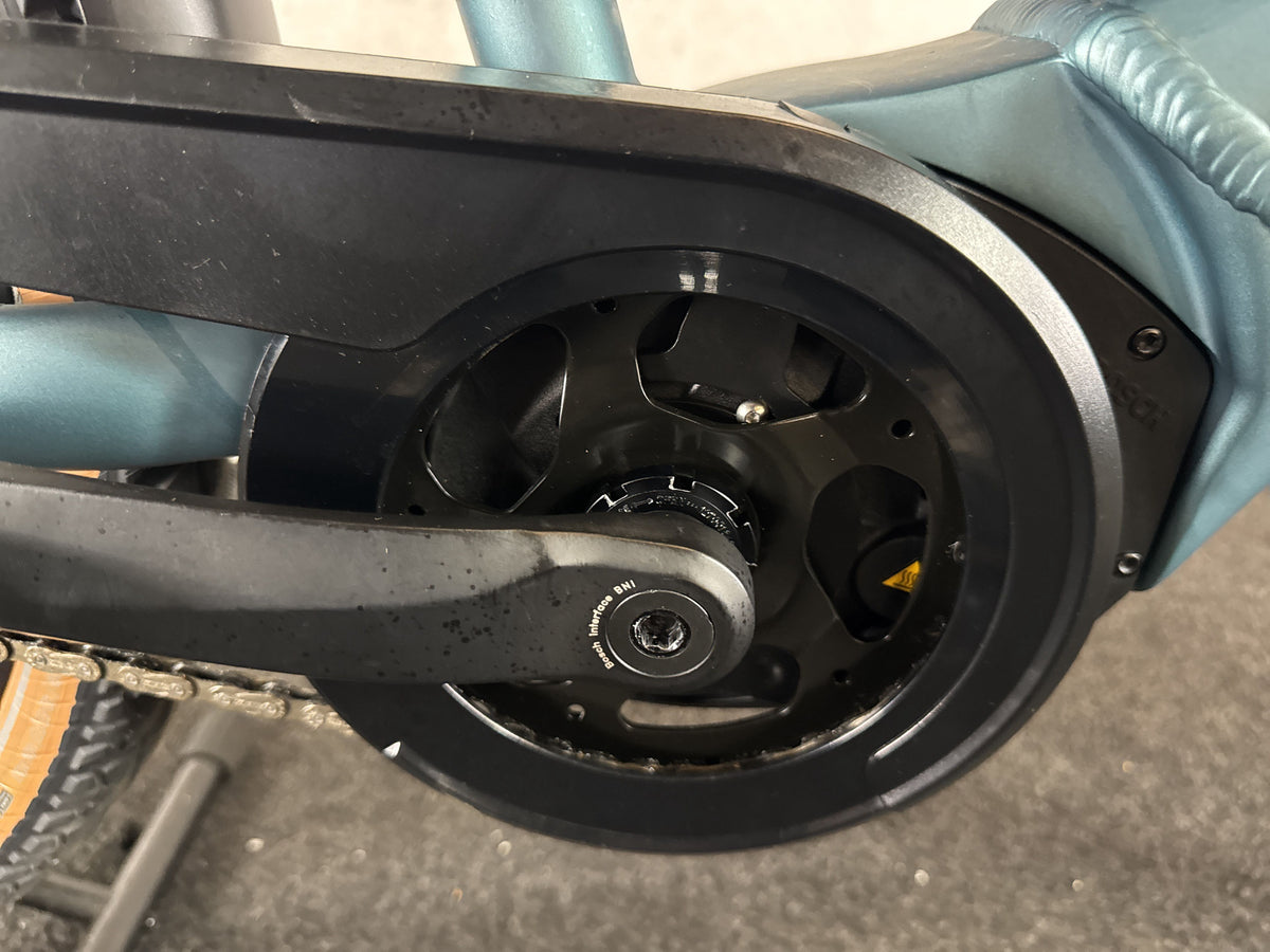 Bifoco — motor_rechts