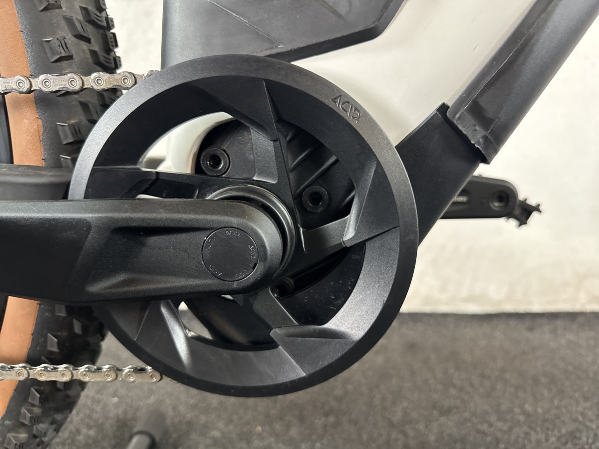 Bifoco — motor_rechts