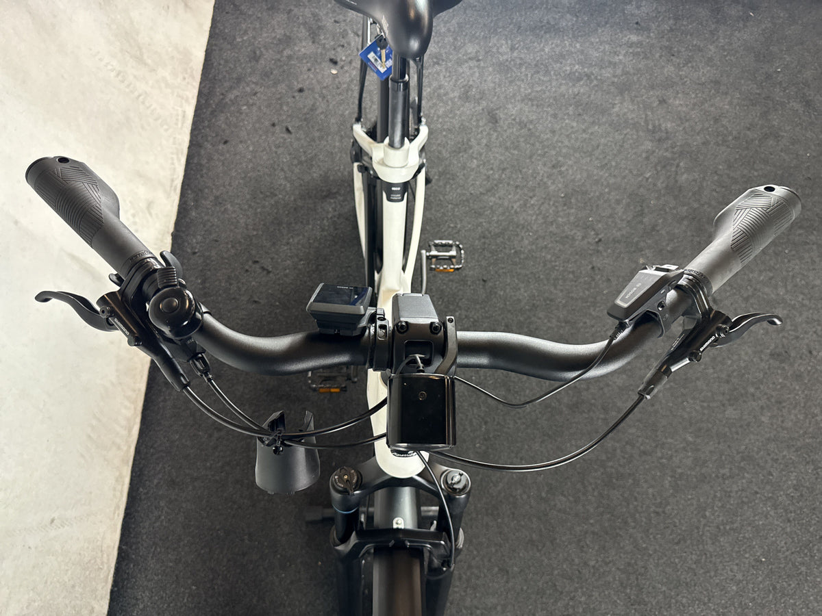 Bifoco — cockpit_von_vorne