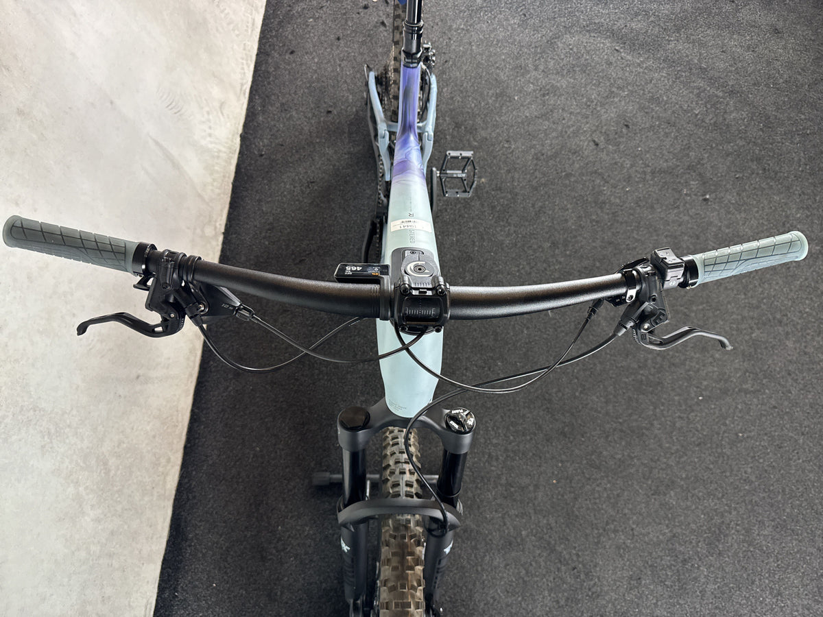 Bifoco — cockpit_von_vorne