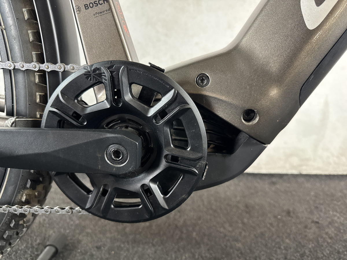 Bifoco — motor_rechts