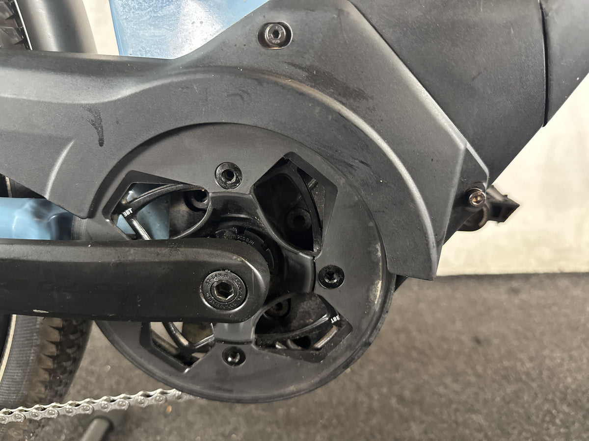 Bifoco — motor_rechts