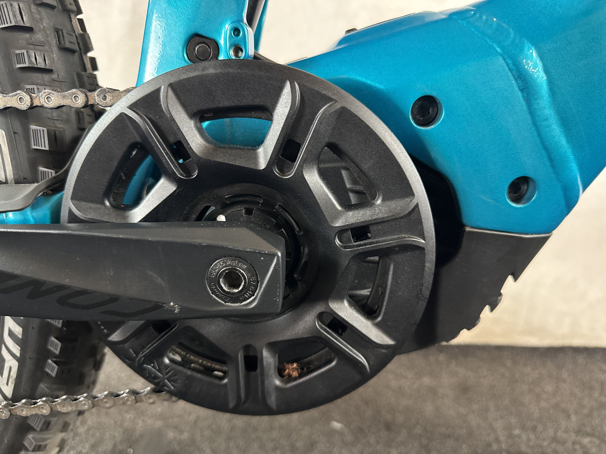 Bifoco — motor_rechts