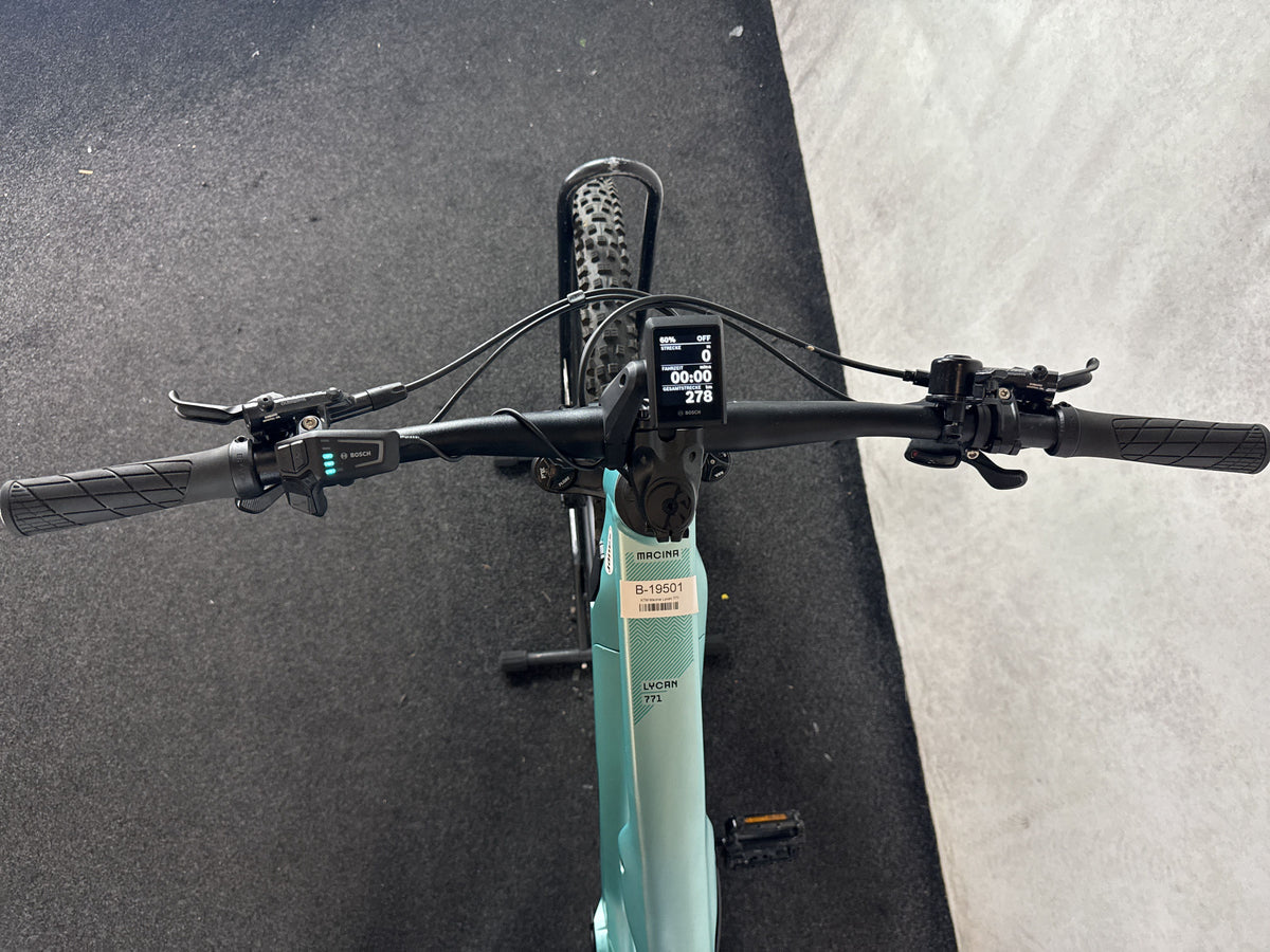 Bifoco — cockpit_fahrersicht