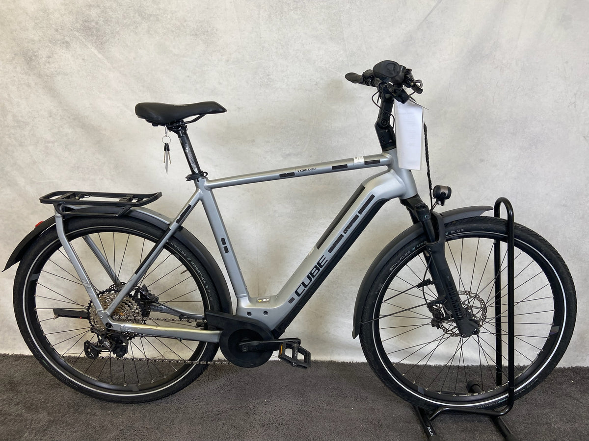 CUBE Kathmandu Hybrid SLX 750