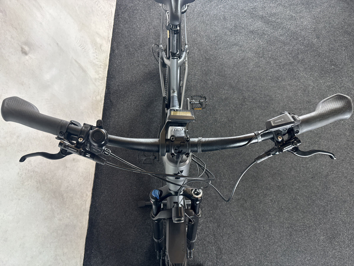 Bifoco — cockpit_von_vorne