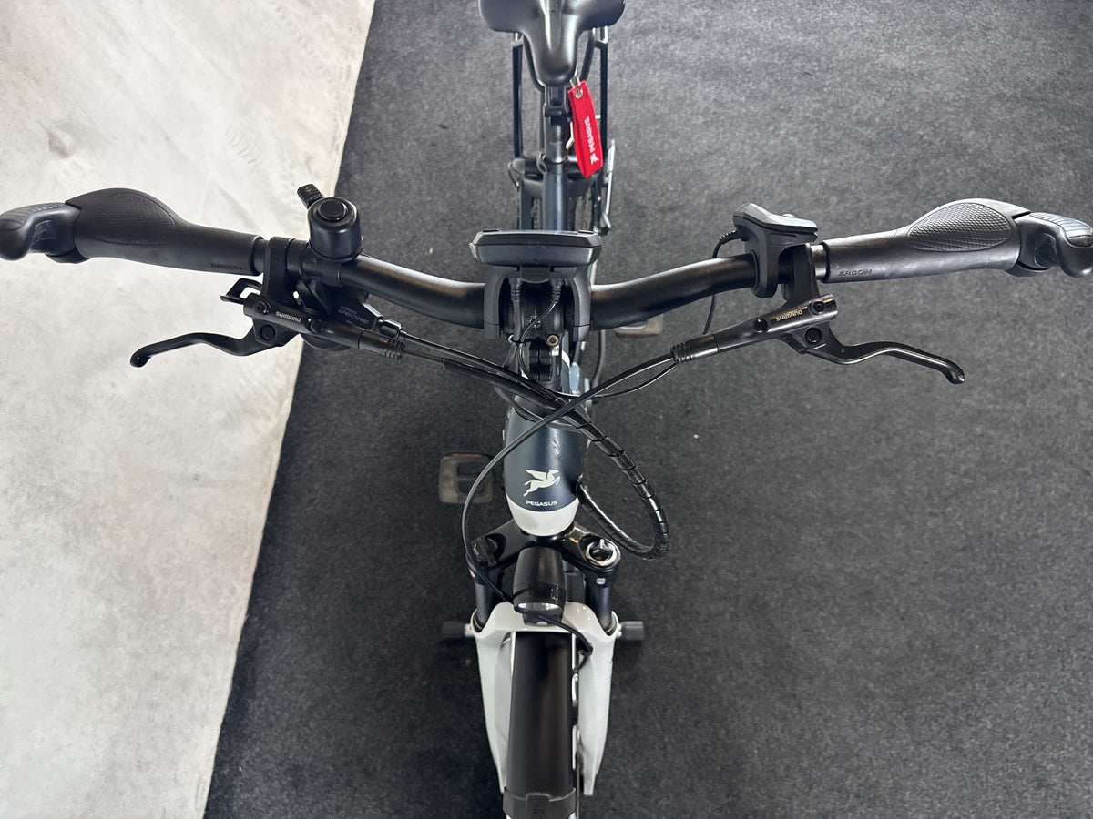 Bifoco — cockpit_von_vorne