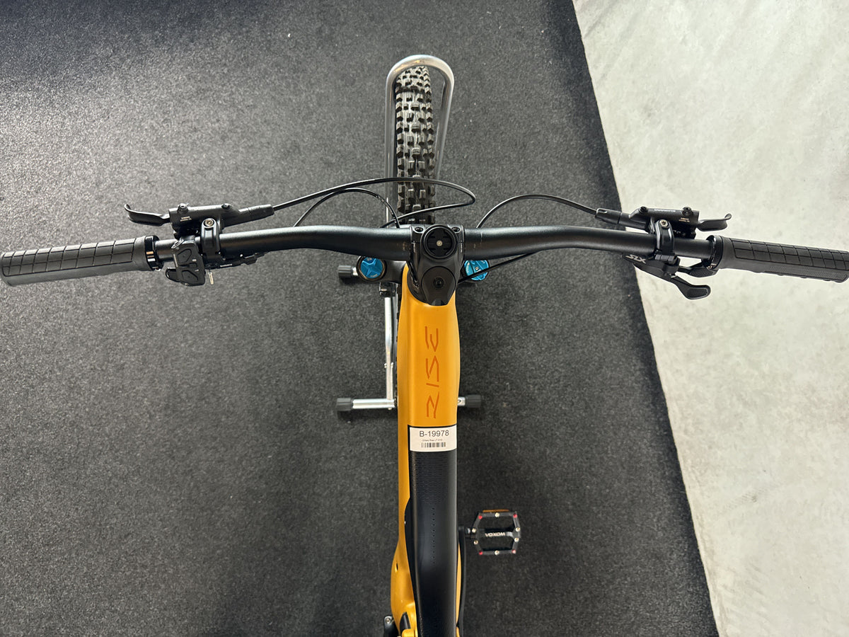 Bifoco — cockpit_fahrersicht
