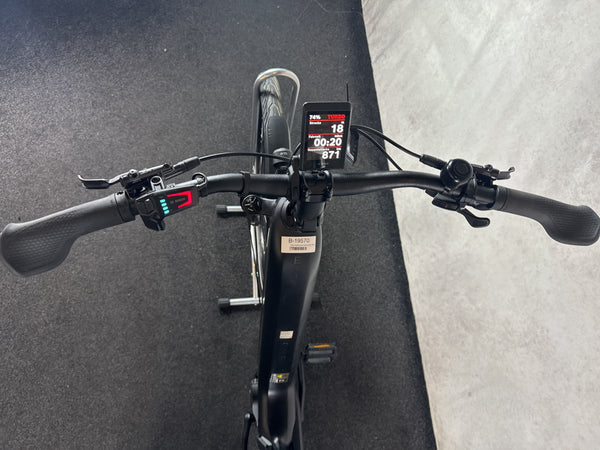 CUBE Kathmandu Hybrid EXC 800