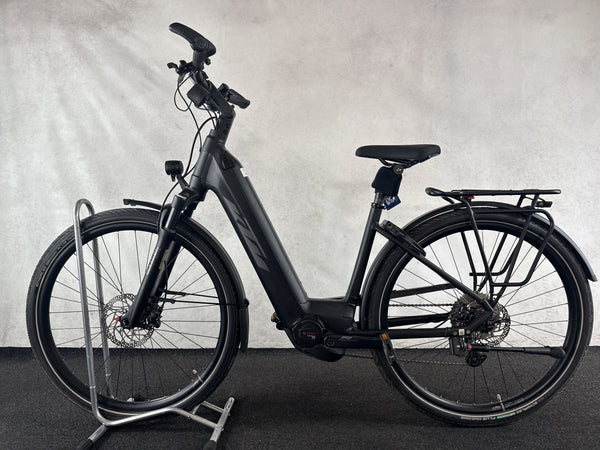 KTM Cento 10
