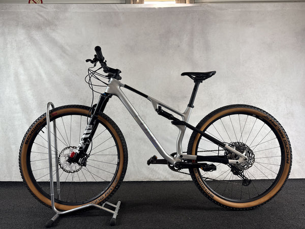 Cube AMS Zero99 C:68X Race
