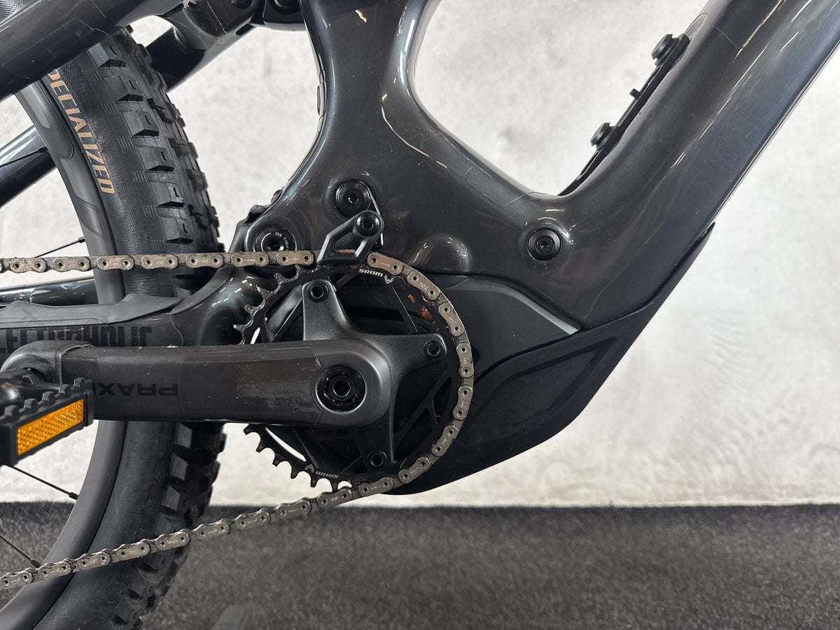 Bifoco — motor_rechts