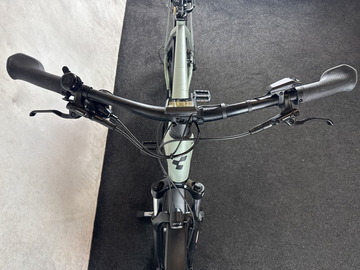 Bifoco — cockpit_von_vorne