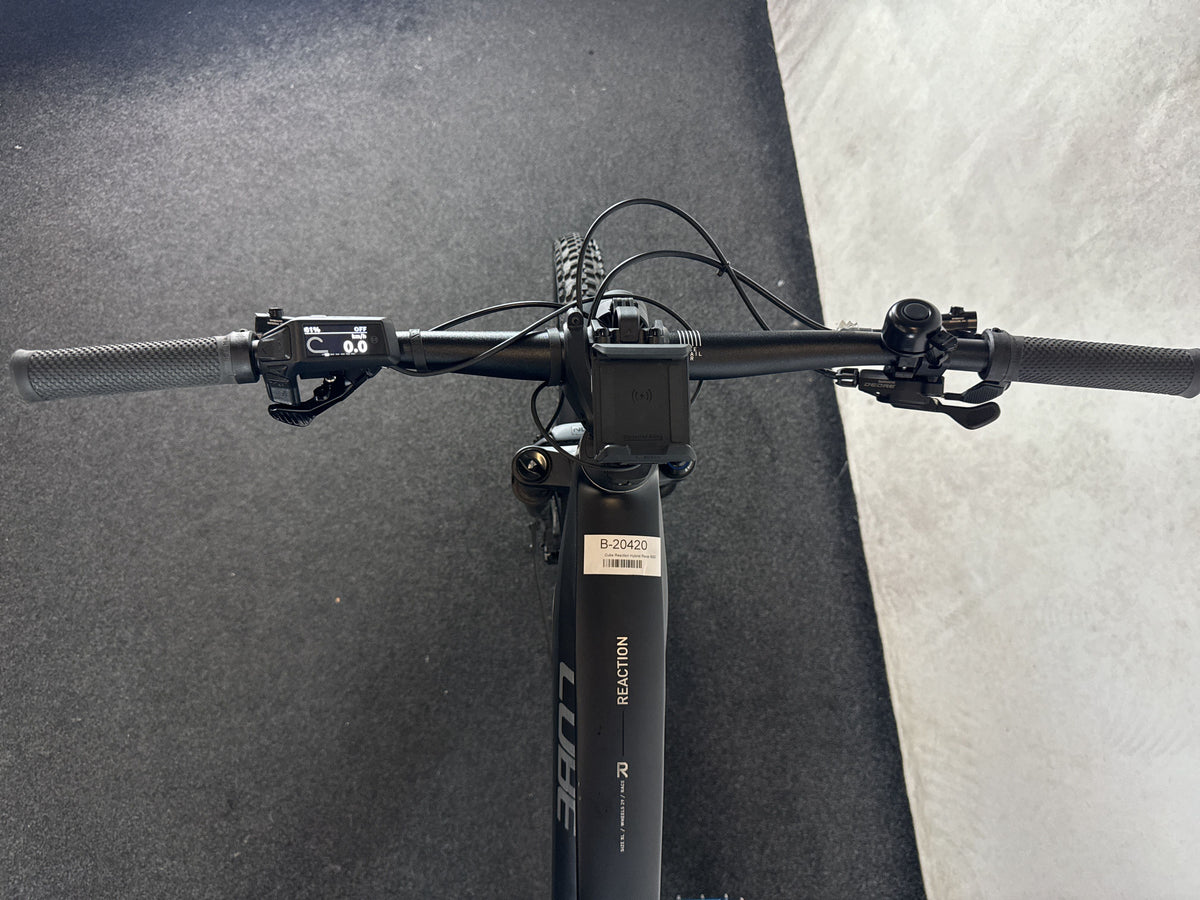 Bifoco — cockpit_fahrersicht