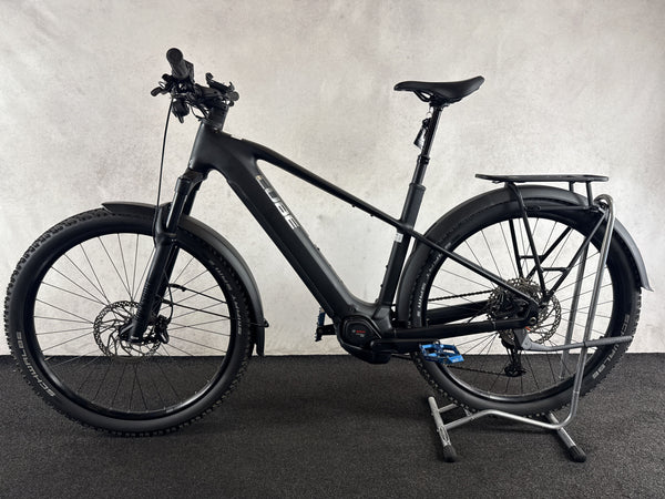 CUBE Reaction Hybrid Race 800