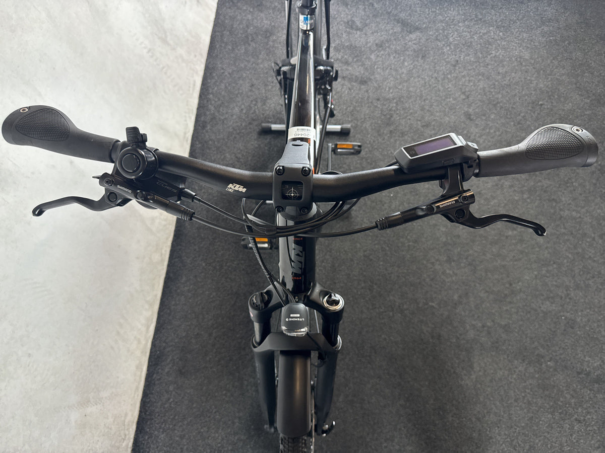 Bifoco — cockpit_von_vorne