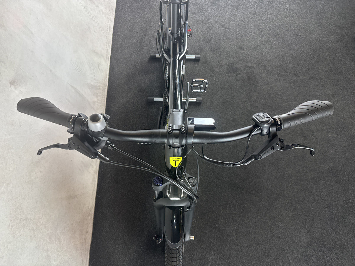 Bifoco — cockpit_von_vorne