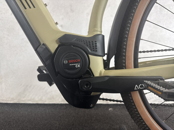 CUBE Nuride Hybrid Pro 625