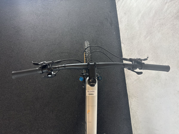 Cube Elite C62 Pro