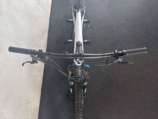 Cube Elite C62 Pro