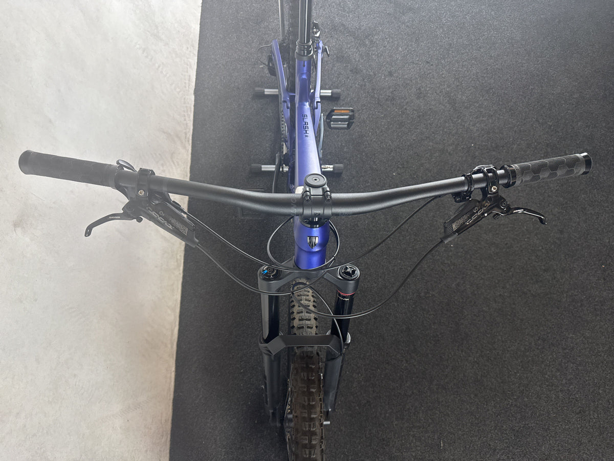 Bifoco — cockpit_von_vorne
