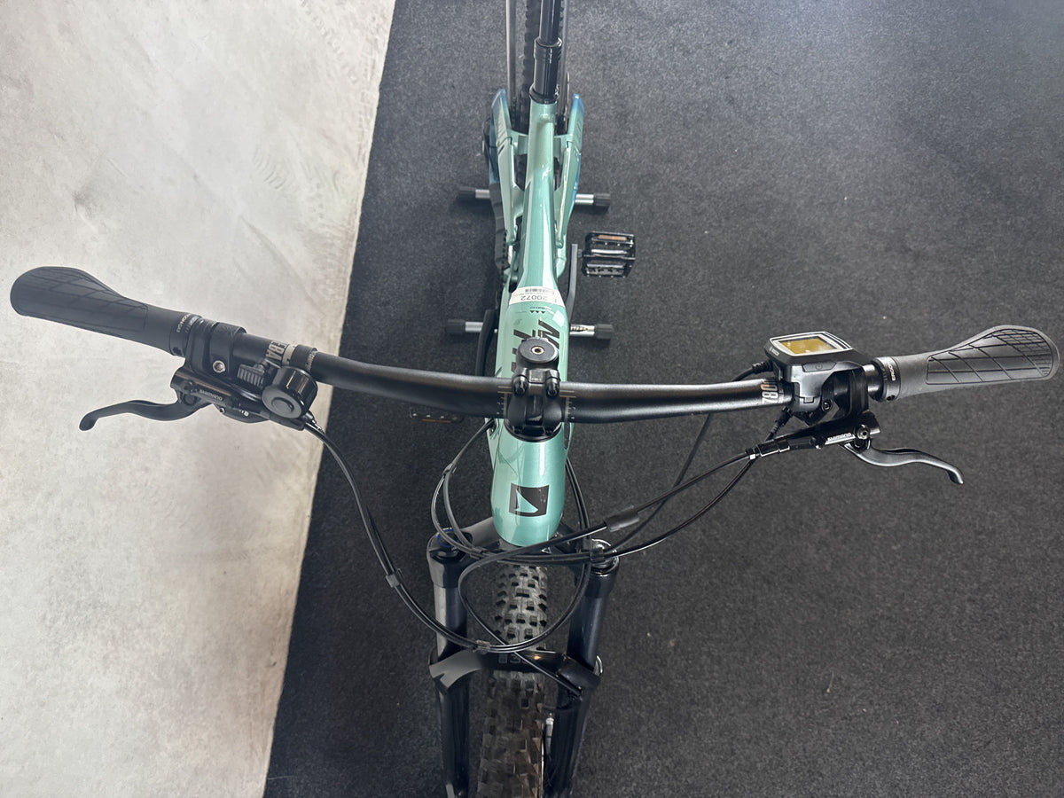 Bifoco — cockpit_von_vorne
