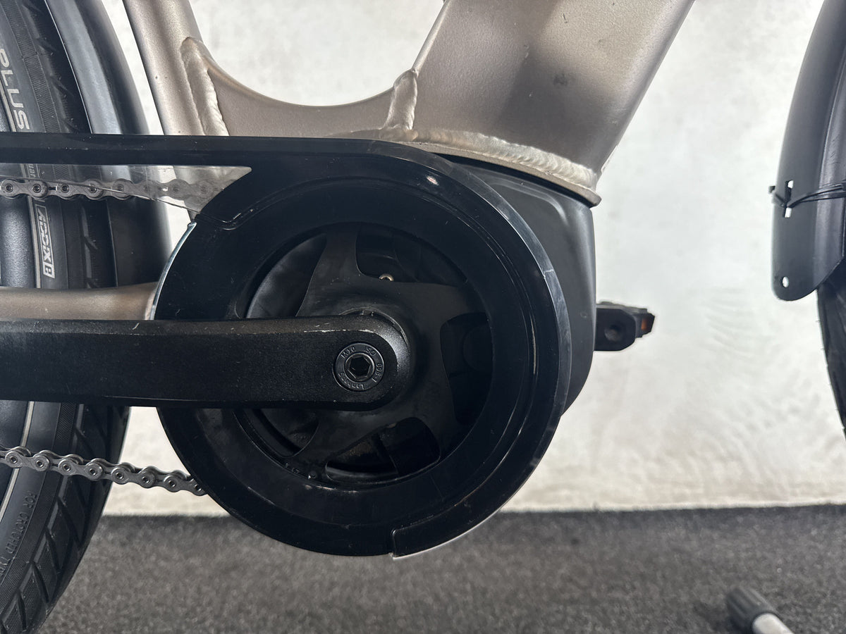 Bifoco — motor_rechts