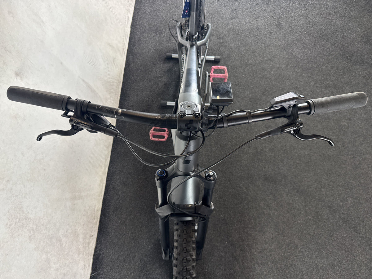 Bifoco — cockpit_von_vorne