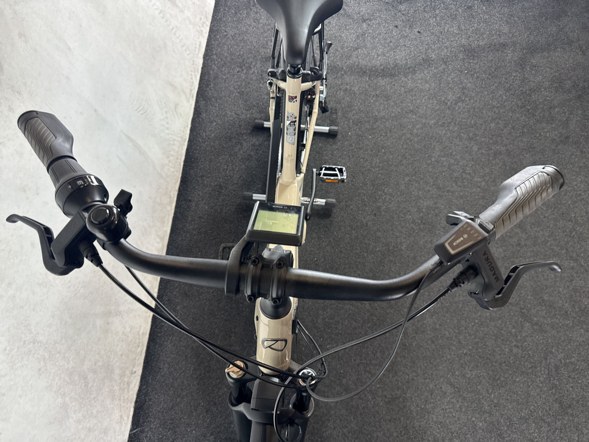Bifoco — cockpit_von_vorne